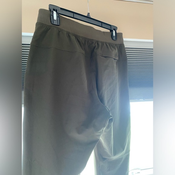 Lululemon ABC Jogger Regular Medium Olive Green - Picture 3 of 7